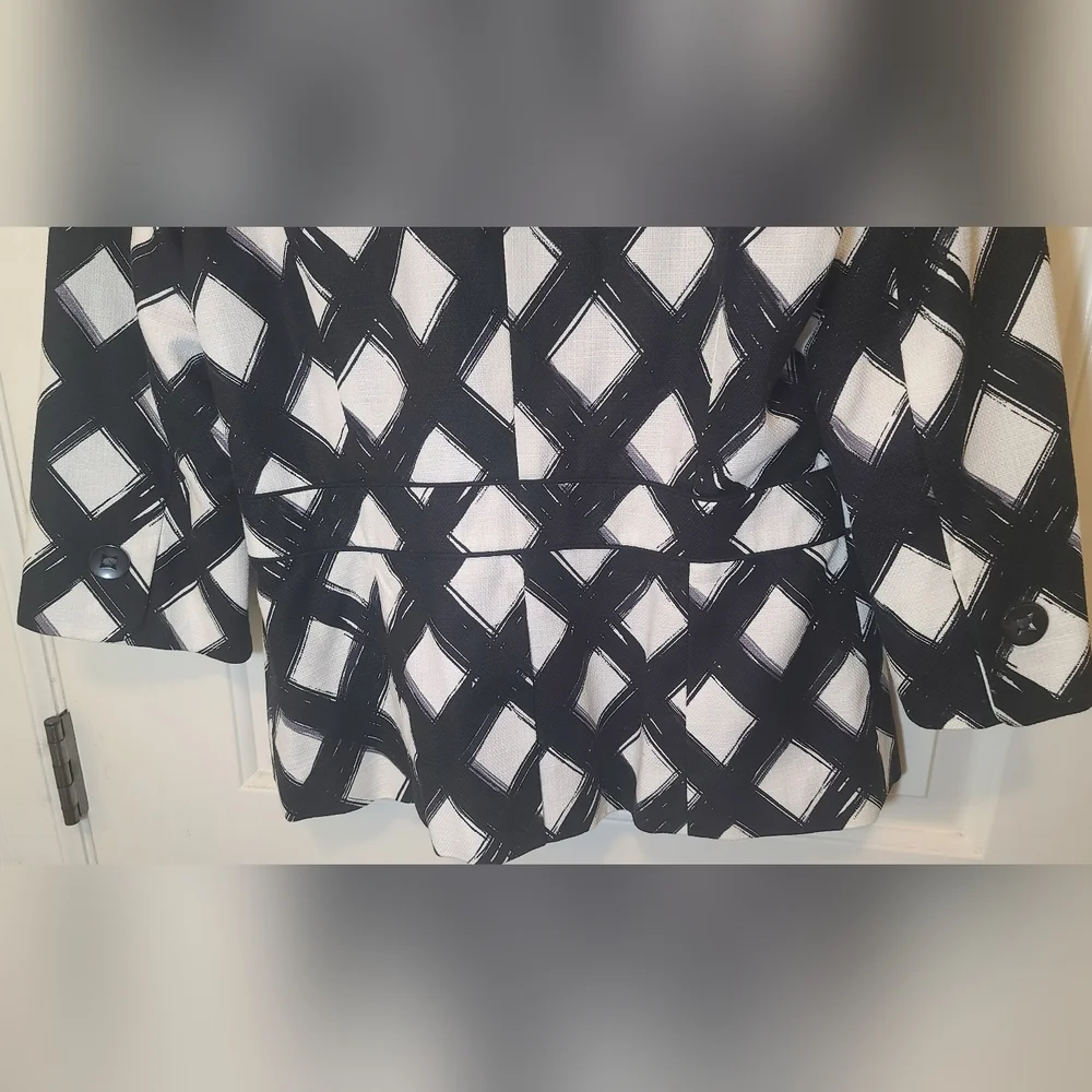 East 5th BLACK & WHITE Brushstroke Diamond 3/4 Blazer - Picture 5 of 9